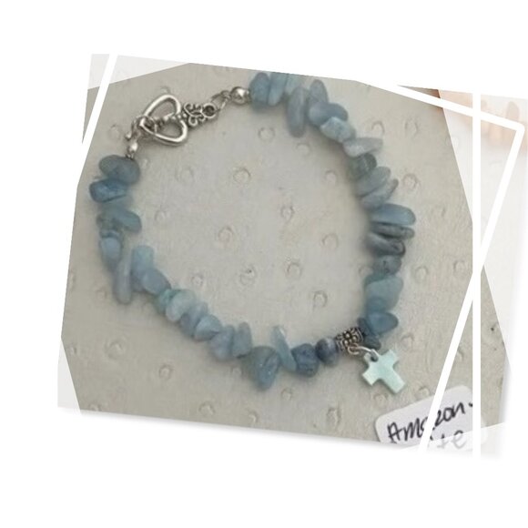 NEW Amazonite chip with Mother of Pearl Cross charm bracelet - Picture 1 of 2